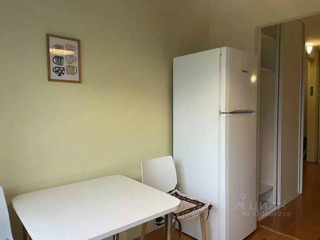 2-к кв. Московская область, Жуковский ул. Баженова, 19 (52.0 м) - Фото 2