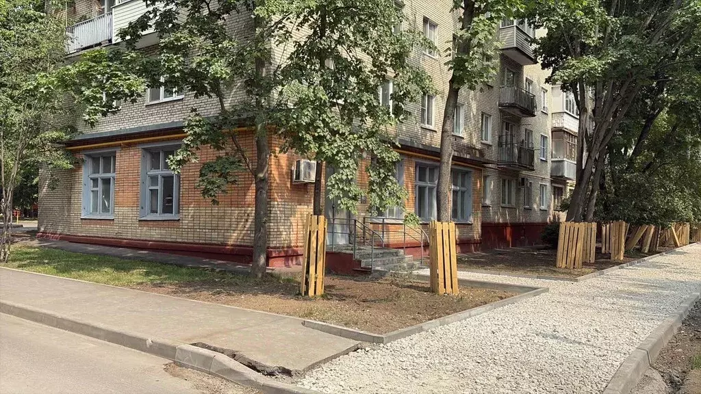 Торговая площадь в Москва Оренбургская ул., 13К1 (112 м) - Фото 1