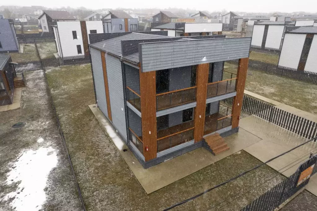 Дом в Ленинградская область, Ломоносовский район, Аннинское городское ... - Фото 2