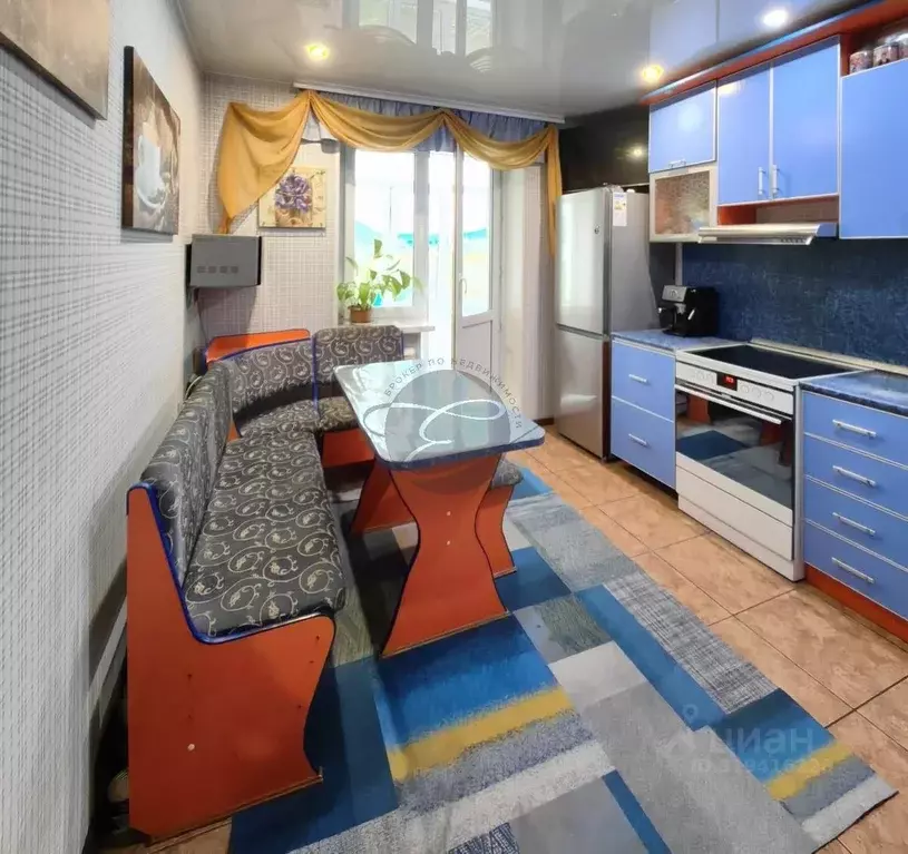 3-к кв. Камчатский край, Елизово Авачинская ул., 4 (65.9 м) - Фото 1