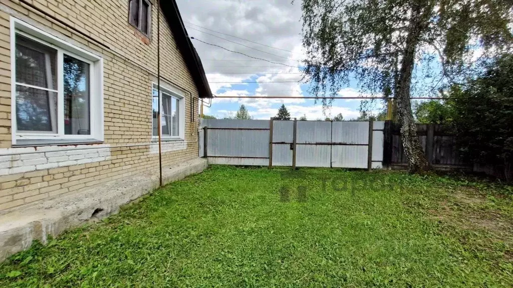 Дом в Челябинская область, с. Кунашак ул. Октябрьская, 14кв2 (41 м) - Фото 1