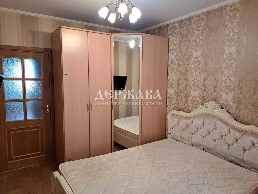 3-к кв. Белгородская область, Старый Оскол Олимпийский мкр, 48 (65.0 ... - Фото 1