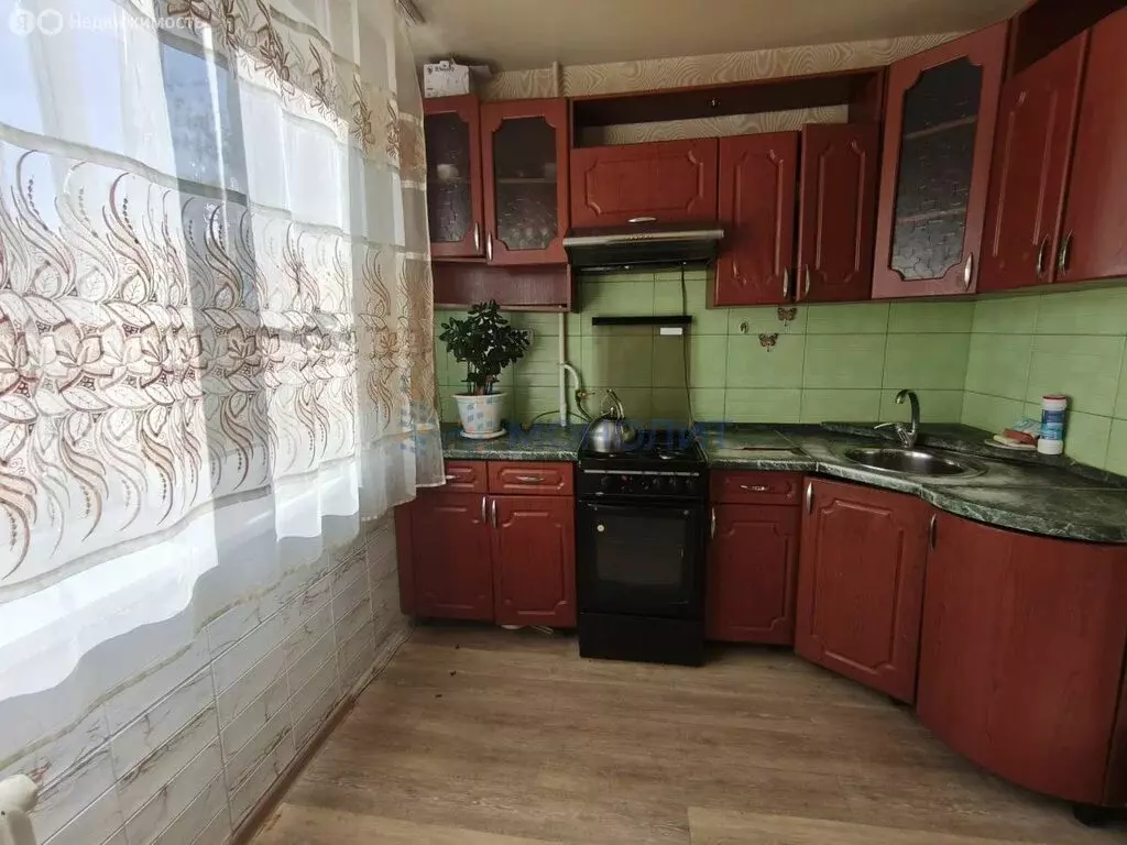 2-комнатная квартира: Нижний Новгород, улица Строкина, 10 (50 м) - Фото 0