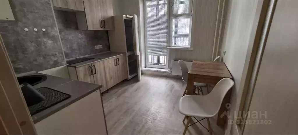 2-к кв. Красноярский край, Красноярск Аральская ул., 49 (52.9 м) - Фото 1