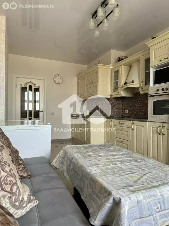 3-комнатная квартира: Новосибирск, улица Адриена Лежена, 26/2 (91.8 м) - Фото 1