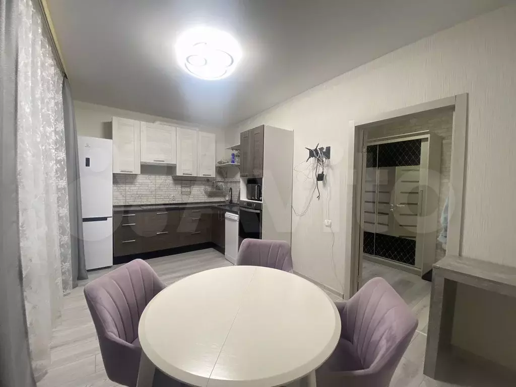 1-к. квартира, 45 м, 3/9 эт. - Фото 1
