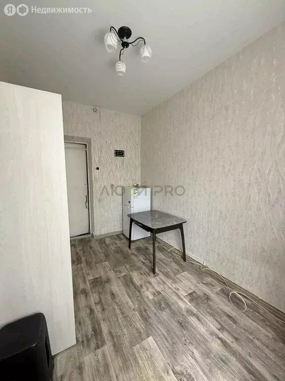 1к в 3-комнатной квартире (10.3 м) - Фото 2