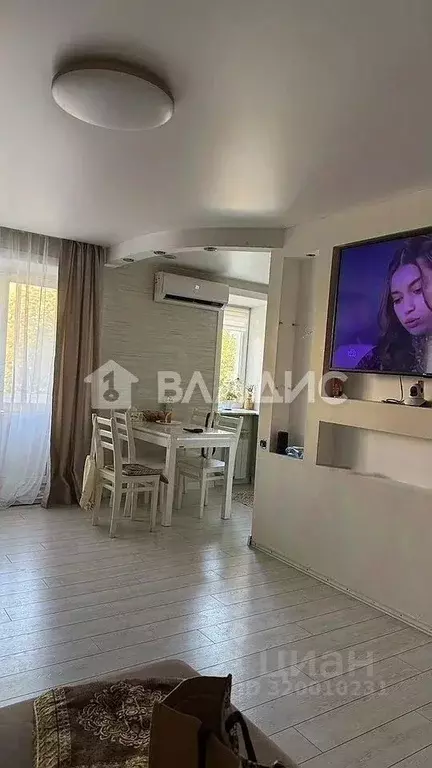 2-к кв. Бурятия, Улан-Удэ ул. Гагарина, 57 (44.2 м) - Фото 1