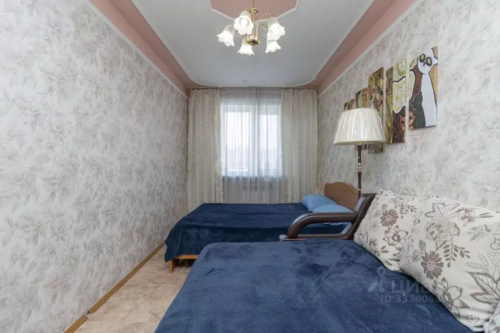 2-к кв. Тюменская область, Тюмень ул. Пермякова, 16 (56.8 м) - Фото 1