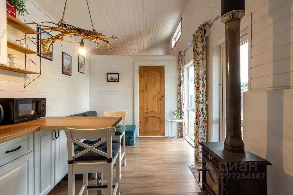 Дом в Ленинградская область, Ломоносовский район, Большеижорское ... - Фото 2