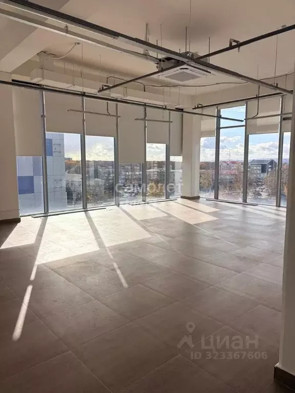 Помещение свободного назначения в Сахалинская область, Южно-Сахалинск ... - Фото 1