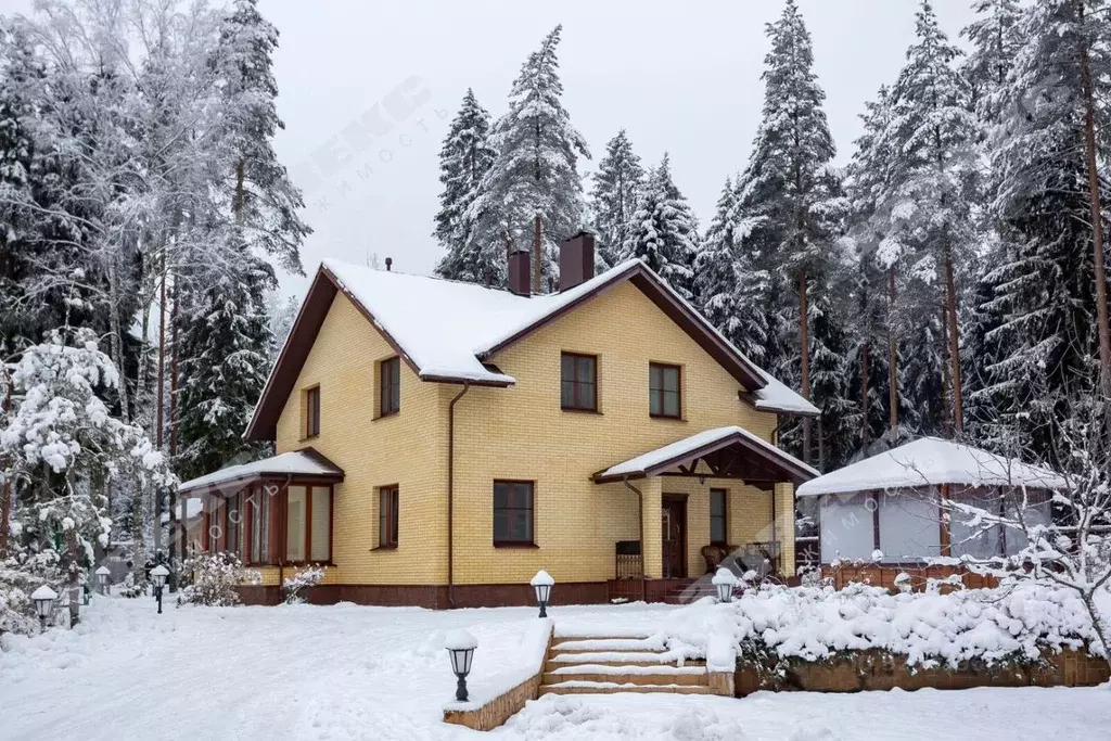 Дом в Ленинградская область, Всеволожский район, Юкковское с/пос, д. ... - Фото 1
