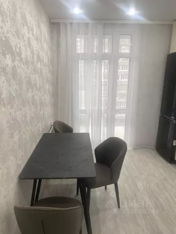 1-к кв. Приморский край, Владивосток ул. Расула Гамзатова, 1 (36.0 м) - Фото 1