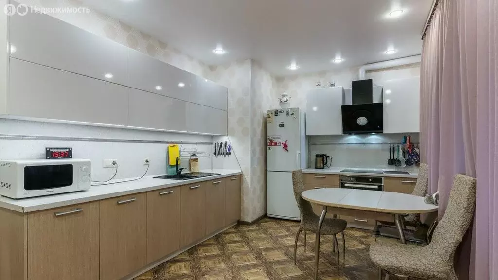 2-комнатная квартира: Тюмень, Олимпийская улица, 11 (83 м) - Фото 2