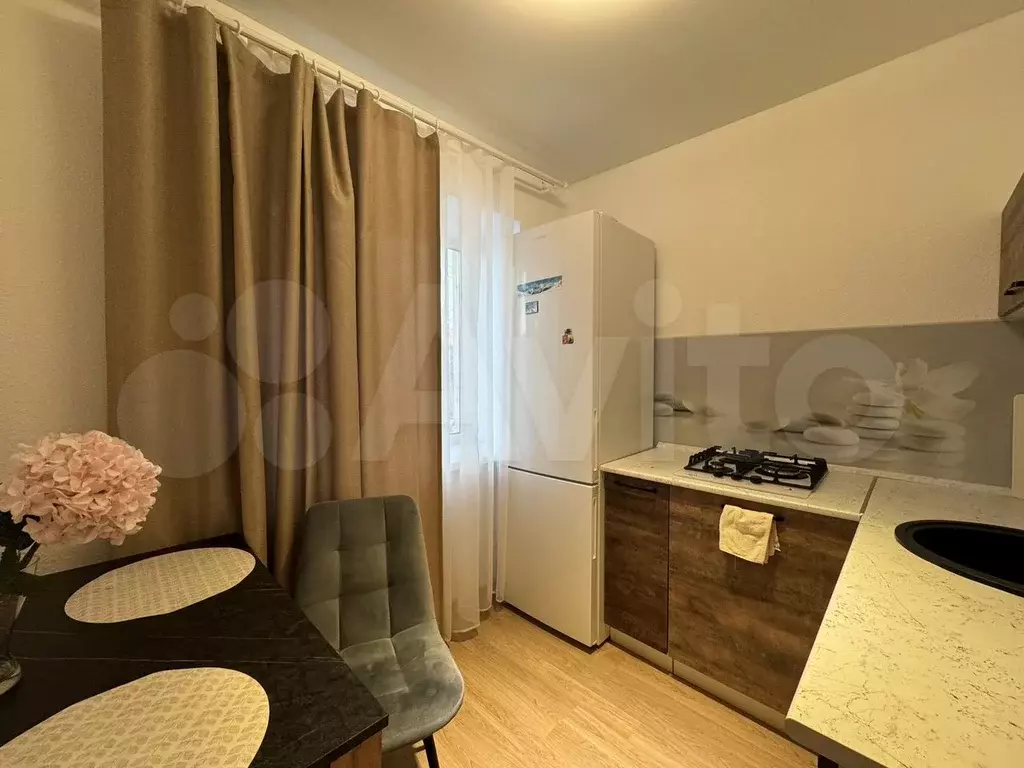 1-к. квартира, 32 м, 3/3 эт. - Фото 0