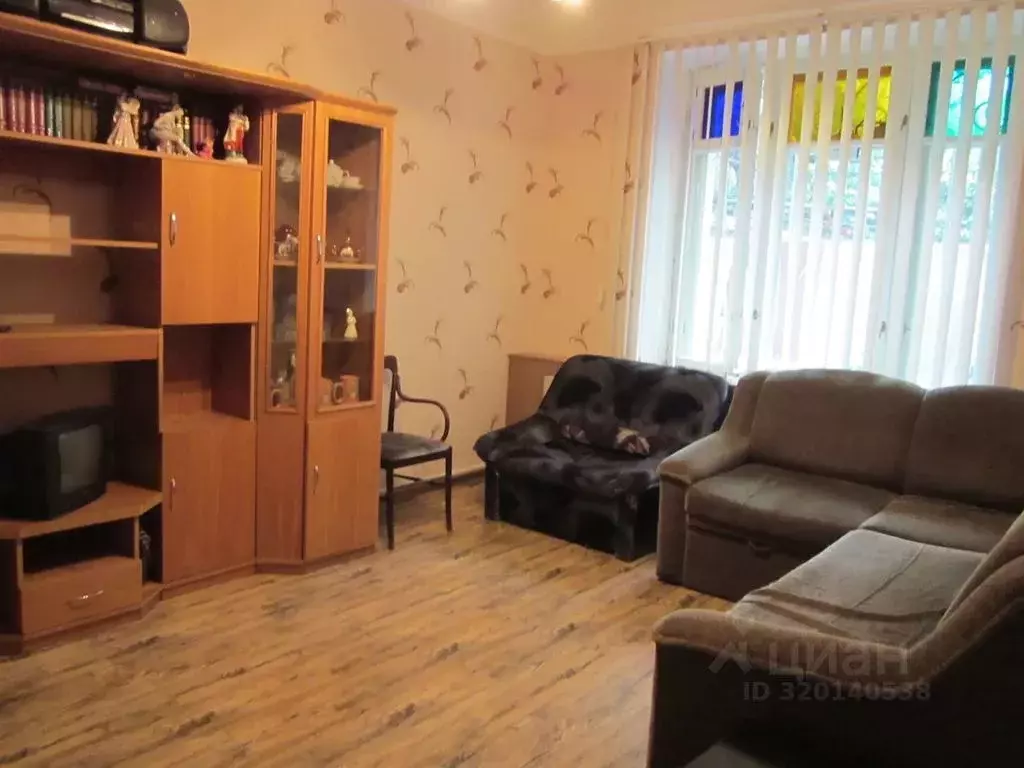 2-к кв. Крым, Ялта ул. Толстого, 3 (32.0 м) - Фото 1