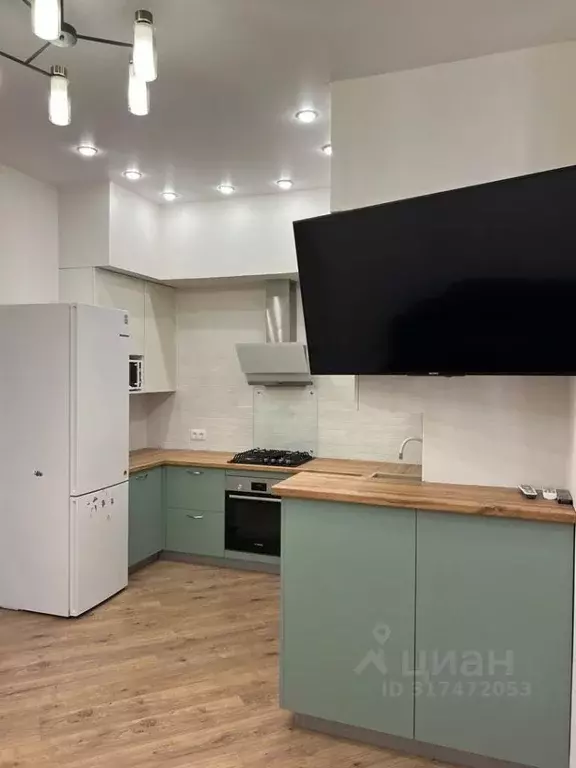 2-к кв. Краснодарский край, Геленджик Крымская ул., 22к13 (65.0 м) - Фото 0