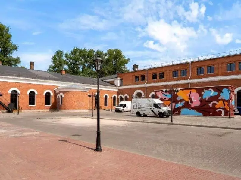 Торговая площадь в Санкт-Петербург ул. Комсомола, 2 (20 м) - Фото 1