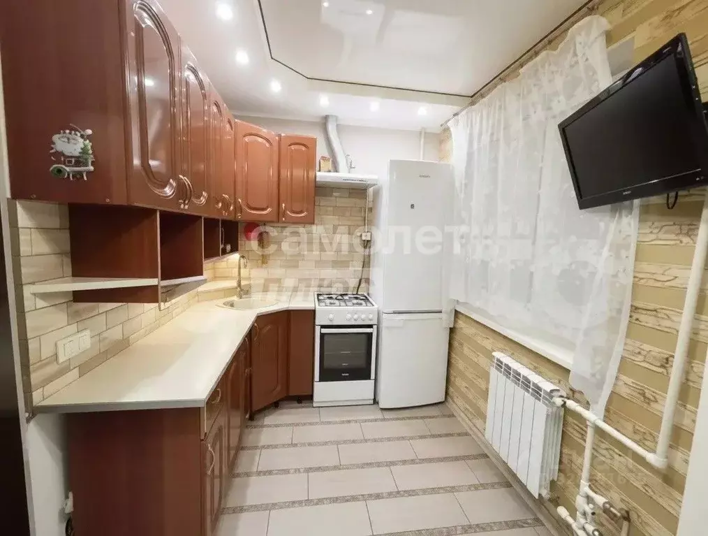 2-к кв. Омская область, Омск Краснознаменная ул., 6А (44.6 м) - Фото 1