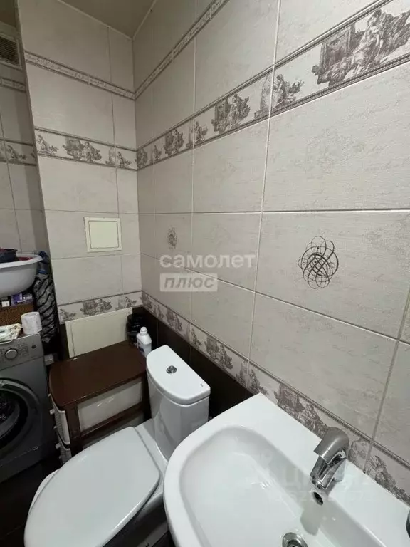 3-к кв. Челябинская область, Челябинск ул. Академика Сахарова, 12 ... - Фото 2