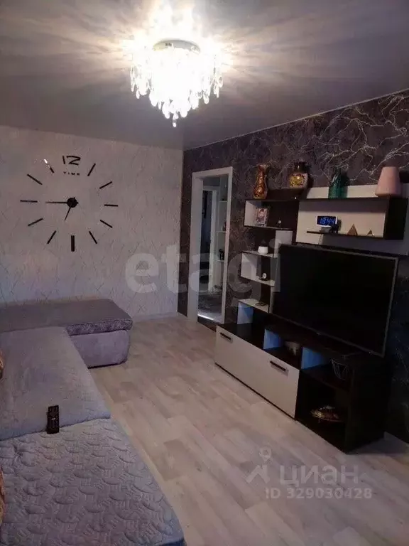3-к кв. Алтайский край, Новоалтайск Октябрьская ул., 35 (63.0 м) - Фото 1