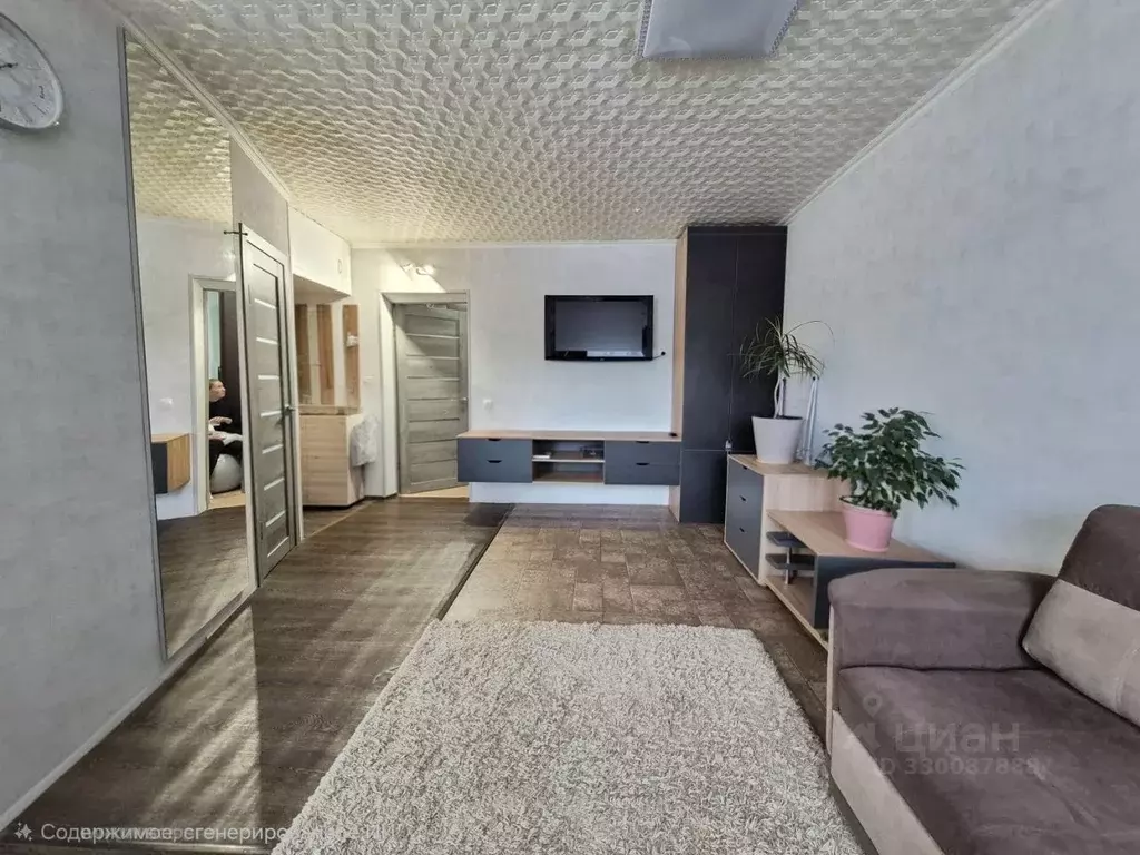 2-к кв. Свердловская область, Екатеринбург ул. Славянская, 60 (45.0 м) - Фото 1