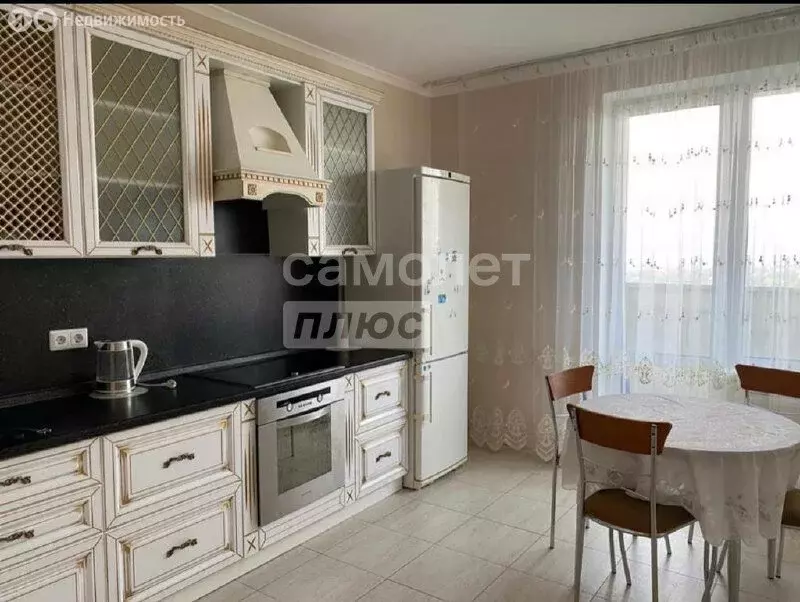 2-комнатная квартира: Красногорск, бульвар Космонавтов, 13 (73 м) - Фото 0