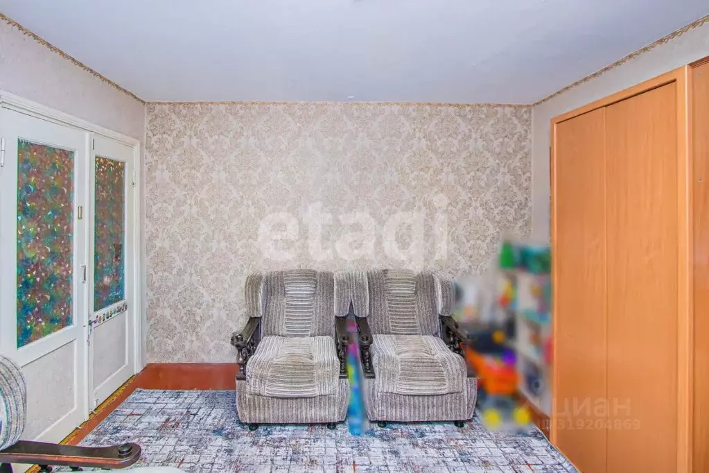3-к кв. Бурятия, Улан-Удэ Комсомольская ул., 16 (64.1 м) - Фото 0