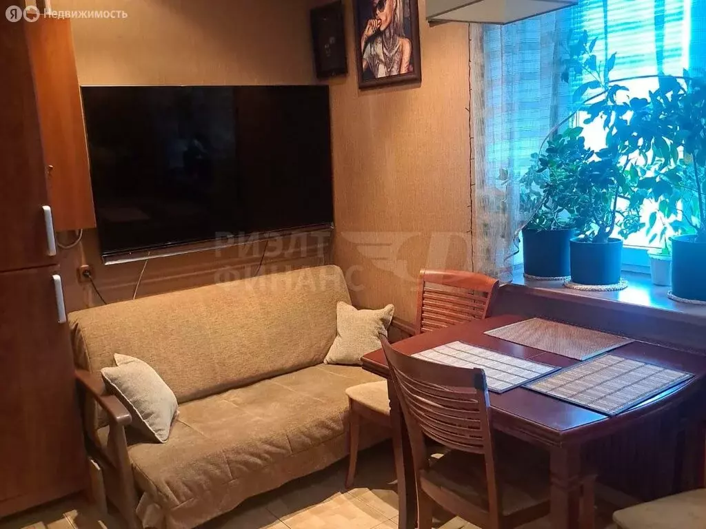 1-комнатная квартира: Калининград, улица Еловая Аллея, 82 (50.7 м) - Фото 1