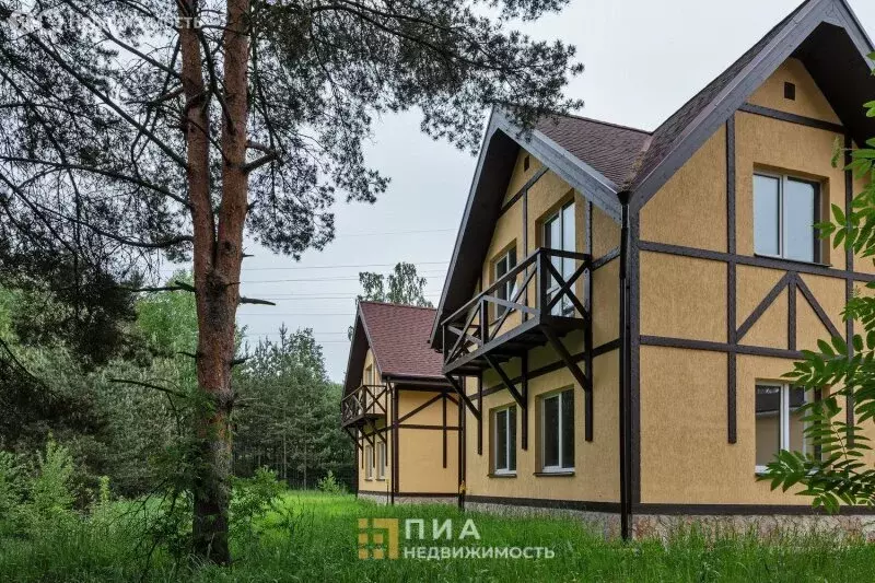 Дом в посёлок Ковалёво, Центральная улица, 1 (200 м) - Фото 1