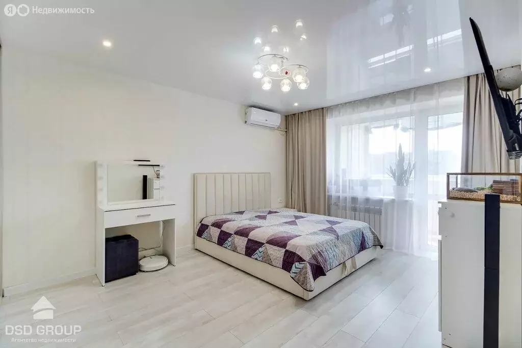 2-комнатная квартира: Хабаровск, улица Карла Маркса, 143Е (49 м) - Фото 0