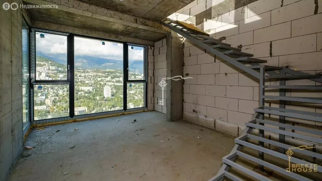 4-комнатная квартира: Ялта, Красноармейская улица, 36Бк4 (198.6 м) - Фото 2