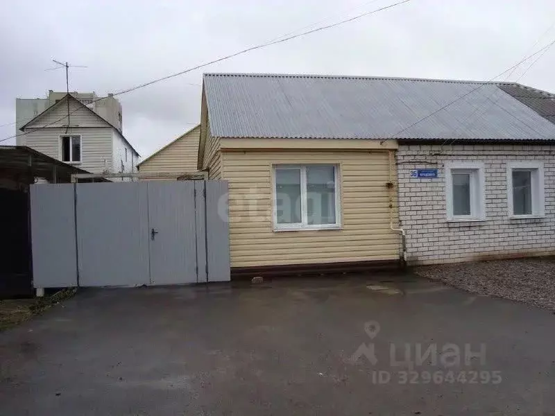 Дом в Воронежская область, Воронеж пер. Бродского, 36 (130 м) - Фото 1