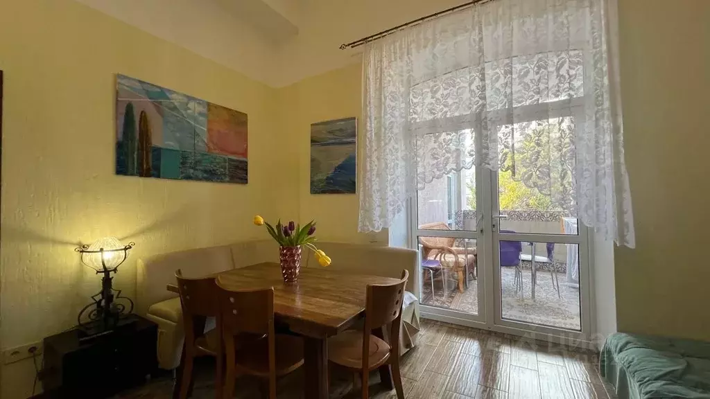 2-к кв. Крым, Ялта ул. Боткинская, 1Б (75.0 м) - Фото 0