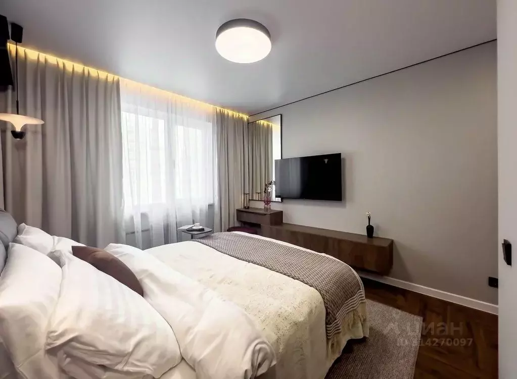 3-к кв. Оренбургская область, Оренбург ул. Автомобилистов, 15 (70.0 м) - Фото 1