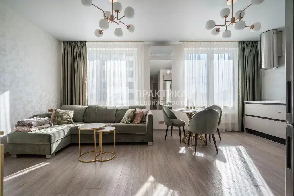 Продается 2-комнатная квартира - Фото 1