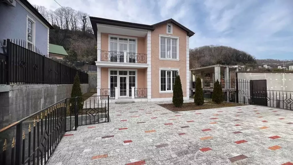 Дом в Краснодарский край, Сочи городской округ, с. Высокое ул. ... - Фото 0