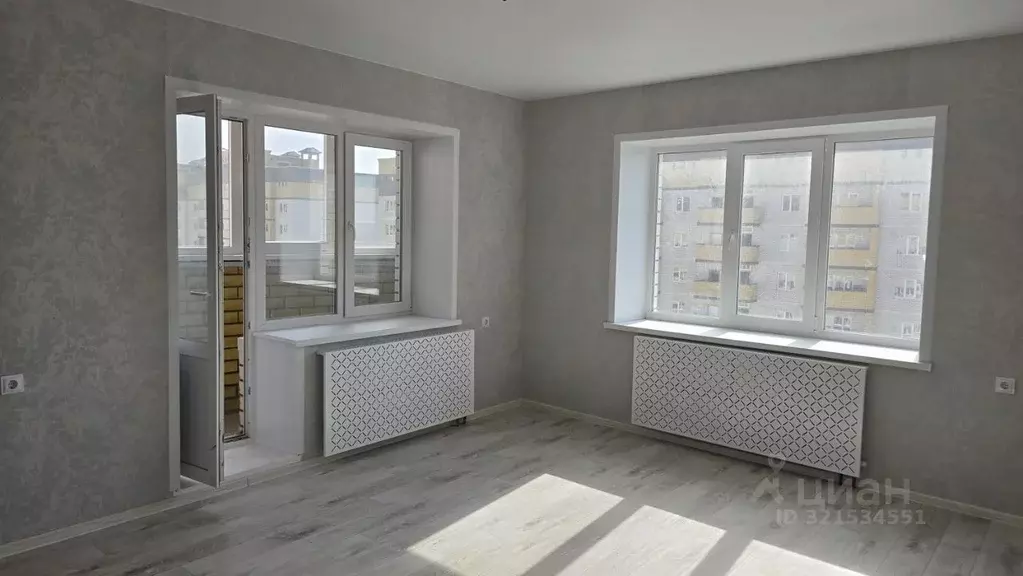 2-к кв. Воронежская область, Воронеж ул. Летчика Филипова, 6 (64.7 м) - Фото 1