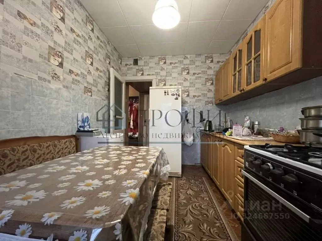 2-к кв. Белгородская область, Поселок Чернянка городское поселение, ... - Фото 2