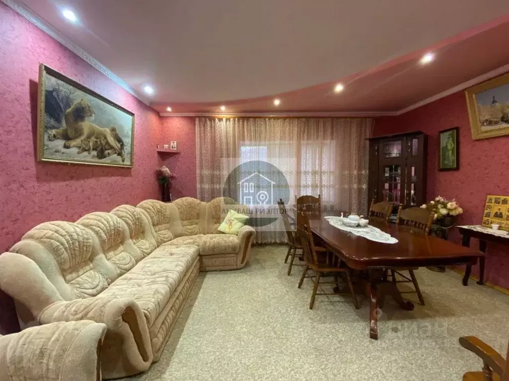 Дом в Саратовская область, Вольск ул. Фирстова, 39 (189 м) - Фото 1