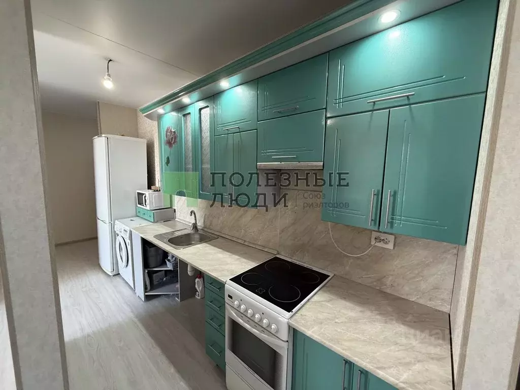 Студия Белгородская область, Белгород ул. Семейная, 35 (29.5 м) - Фото 1