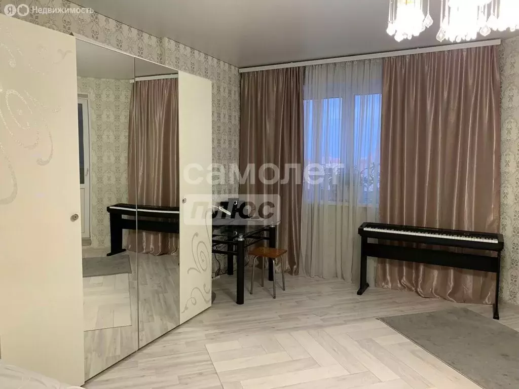 1-комнатная квартира: Липецк, улица А.Г. Стаханова, 59 (58 м) - Фото 1