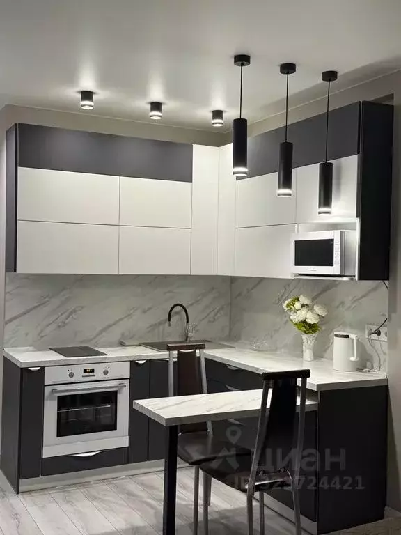 Студия Приморский край, Владивосток ул. Леонова, 70 (25.0 м) - Фото 2