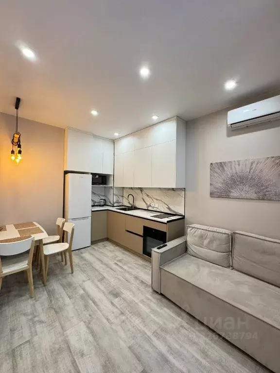 1-к кв. Крым, Симферополь просп. Александра Суворова, 97 (38.0 м) - Фото 1