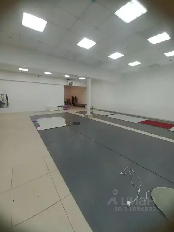 Помещение свободного назначения в Курская область, Курск Хуторская ... - Фото 1