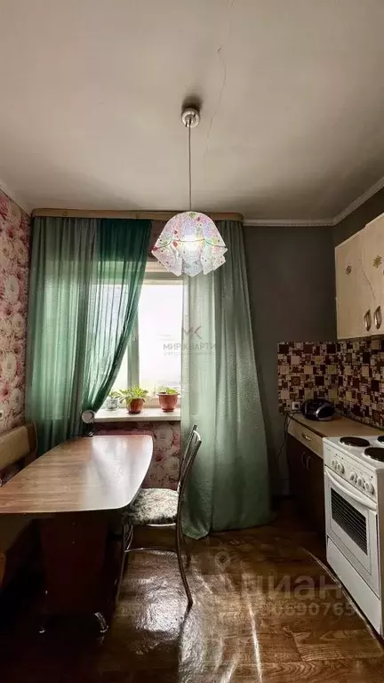 2-к кв. Тыва, Кызыл Спутник мкр, ул. Убсу-Нурская, 6 (42.9 м) - Фото 1