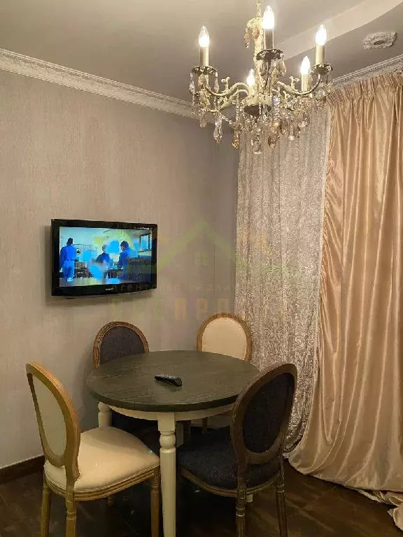 Продается 2-комнатная квартира - Фото 1