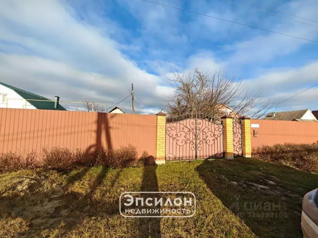 Дом в Курская область, Курский район, Ворошневский сельсовет, д. ... - Фото 1