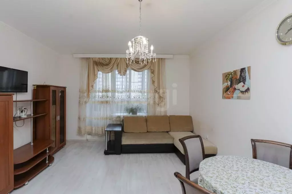 1-к кв. Тюменская область, Тюмень ул. Линейная, 17 (44.2 м) - Фото 1