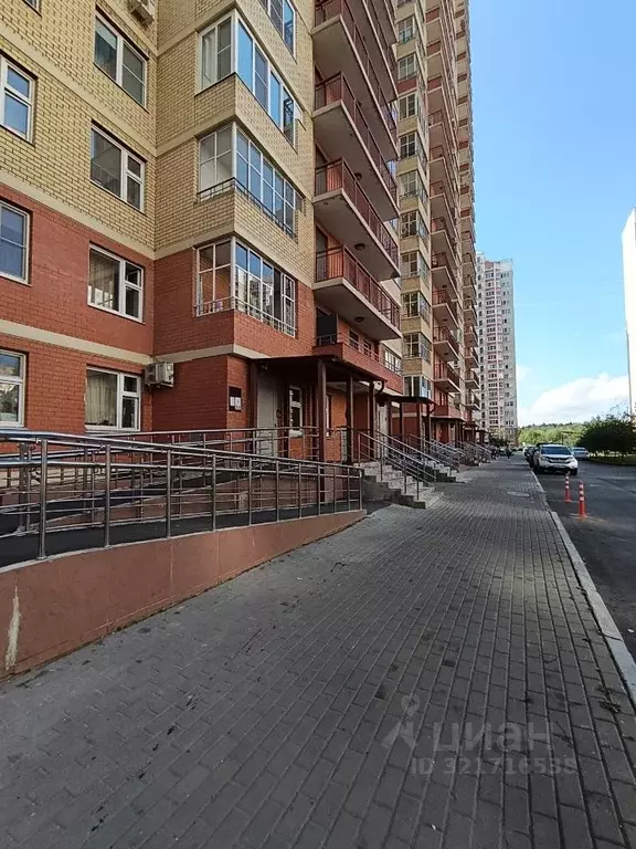 2-к кв. Московская область, Балашиха ул. Дмитриева, 8 (60.0 м) - Фото 1